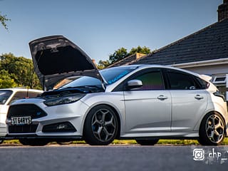 Rivos Hub Ford Night - colinhillphotography.uk