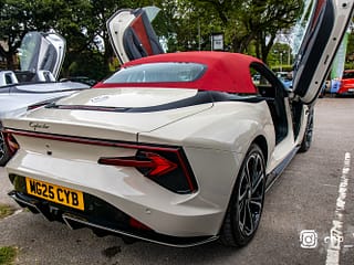 Dorset EVs at Rivos Hub Sandford - colinhillphotography.uk