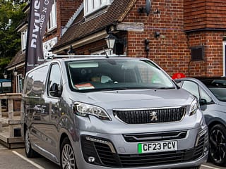 Dorset EVs at Rivos Hub Sandford - colinhillphotography.uk-