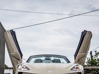 Dorset EVs at Rivos Hub Sandford - colinhillphotography.uk
