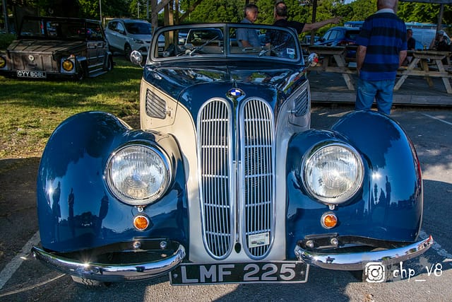 Classic Car Meet at Rivos Hub Sandford - ColinHillPhotography.uk
