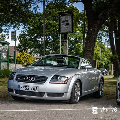 Audi TT Addicts meet at Rivos Hub Sandford - ColinHillPhotography.uk