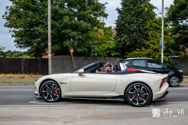 Dorset EVs at Rivos Hub Sandford - colinhillphotography.uk-