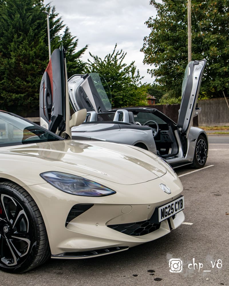 Dorset EVs at Rivos Hub Sandford - colinhillphotography.uk-