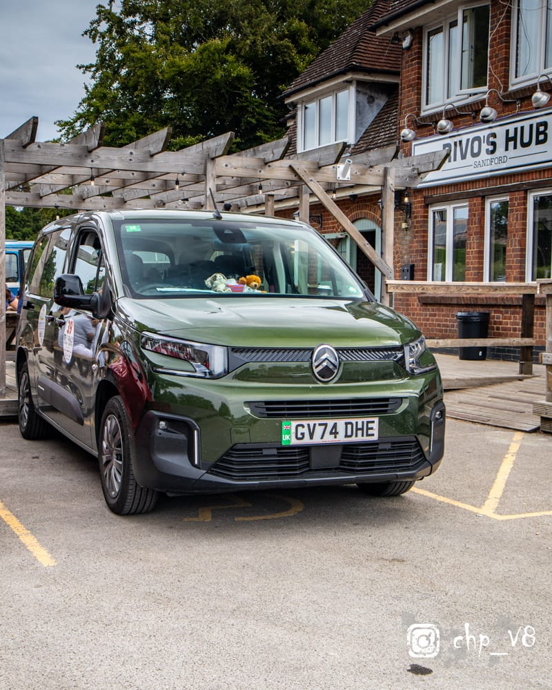 Dorset EVs at Rivos Hub Sandford - colinhillphotography.uk