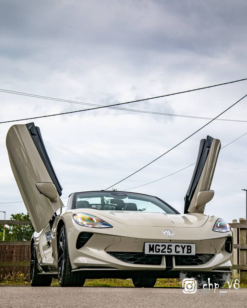 Dorset EVs at Rivos Hub Sandford - colinhillphotography.uk