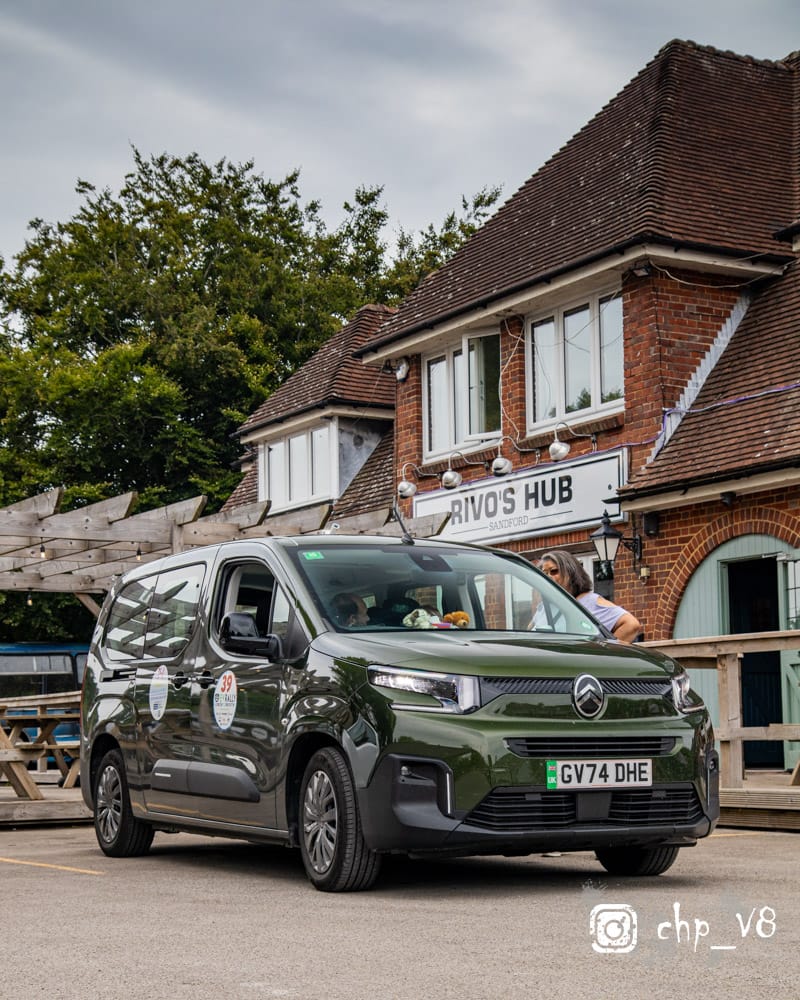 Dorset EVs at Rivos Hub Sandford - colinhillphotography.uk
